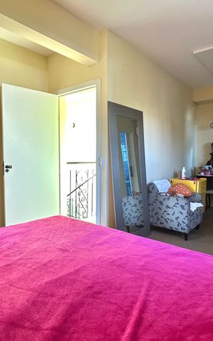 Casa para alugar com 100m², 3 quartos e 2 vagas Casa para alugar com 100m², 3 quartos e 2 vagasSuíte