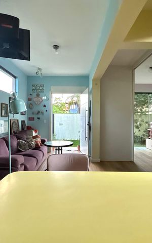 Casa para alugar com 100m², 3 quartos e 2 vagas Casa para alugar com 100m², 3 quartos e 2 vagasSala