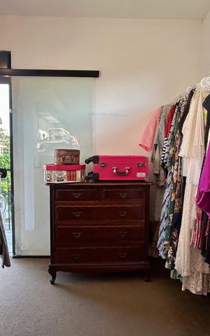 Casa para alugar com 100m², 3 quartos e 2 vagas Casa para alugar com 100m², 3 quartos e 2 vagasSuíte closet