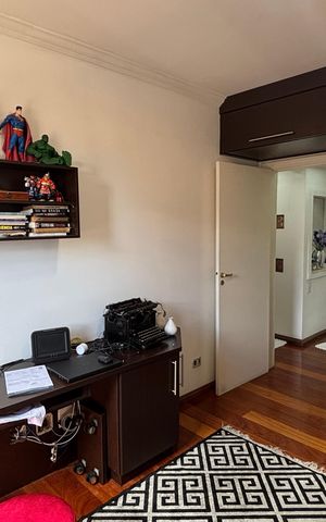 Apartamento à venda com 155m², 3 quartos e 3 vagas Apartamento à venda com 155m², 3 quartos e 3 vagasQuarto 1