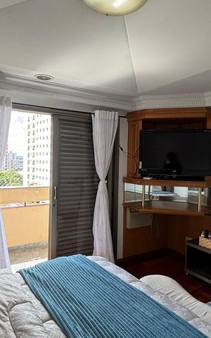 Apartamento à venda com 155m², 3 quartos e 3 vagas Apartamento à venda com 155m², 3 quartos e 3 vagasSuite