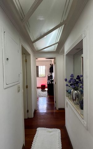 Apartamento à venda com 155m², 3 quartos e 3 vagas Apartamento à venda com 155m², 3 quartos e 3 vagasCorredor