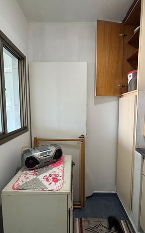 Apartamento à venda com 155m², 3 quartos e 3 vagas Apartamento à venda com 155m², 3 quartos e 3 vagasÁrea de Serviço - Quarto Apoio