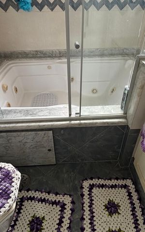 Apartamento à venda com 155m², 3 quartos e 3 vagas Apartamento à venda com 155m², 3 quartos e 3 vagasBanheiro da Suíte