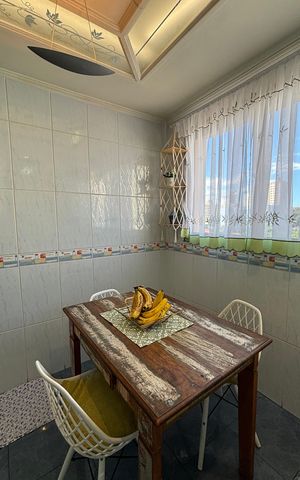 Apartamento à venda com 155m², 3 quartos e 3 vagas Apartamento à venda com 155m², 3 quartos e 3 vagasCozinha