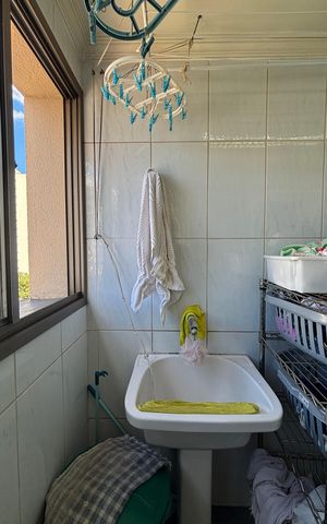 Apartamento à venda com 155m², 3 quartos e 3 vagas Apartamento à venda com 155m², 3 quartos e 3 vagasÁrea de Serviço