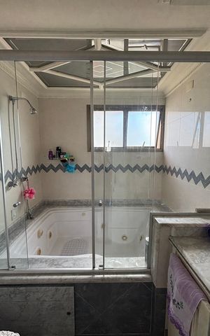 Apartamento à venda com 155m², 3 quartos e 3 vagas Apartamento à venda com 155m², 3 quartos e 3 vagasBanheiro da Suíte