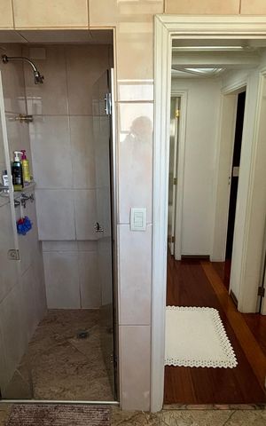 Apartamento à venda com 155m², 3 quartos e 3 vagas Apartamento à venda com 155m², 3 quartos e 3 vagasBanheiro