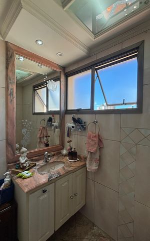 Apartamento à venda com 155m², 3 quartos e 3 vagas Apartamento à venda com 155m², 3 quartos e 3 vagasBanheiro