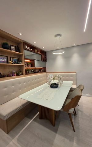 Apartamento à venda com 81m², 3 quartos e 2 vagas Apartamento à venda com 81m², 3 quartos e 2 vagasSala