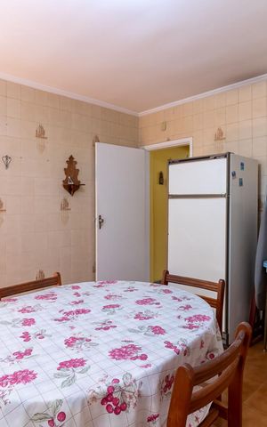 Casa à venda com 170m², 3 quartos e 4 vagasCozinha