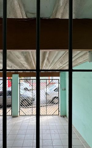 Casa à venda com 160m², 3 quartos e 2 vagas Casa à venda com 160m², 3 quartos e 2 vagasVista - Quarto 1