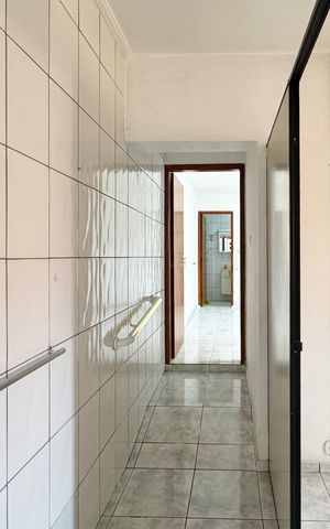 Casa à venda com 160m², 3 quartos e 2 vagas Casa à venda com 160m², 3 quartos e 2 vagasAcesso - Quartos