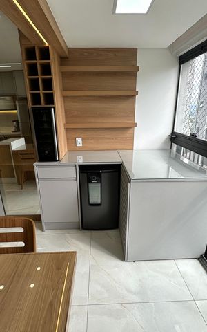 Apartamento à venda com 64m², 2 quartos e 1 vaga Apartamento à venda com 64m², 2 quartos e 1 vagaVaranda da Sala