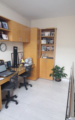 Casa à venda com 356m², 3 quartos e 3 vagasSala 2