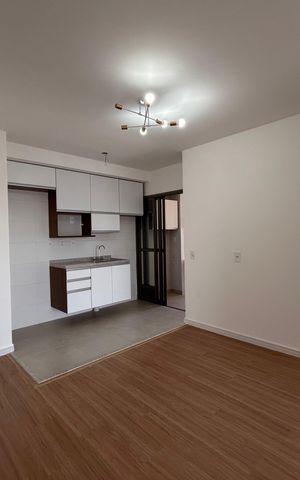Apartamento para alugar com 77m², 3 quartos e 1 vaga Apartamento para alugar com 77m², 3 quartos e 1 vagaSala