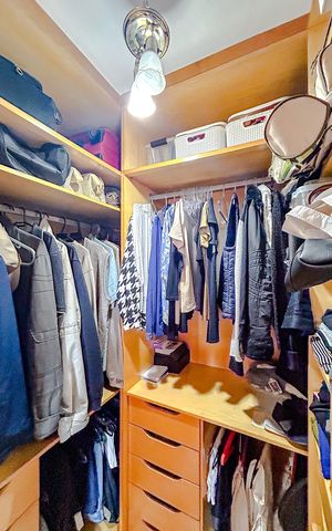 Apartamento à venda com 115m², 3 quartos e 2 vagasCloset da suíte