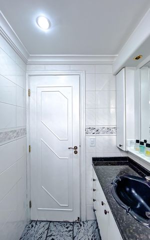 Apartamento à venda com 115m², 3 quartos e 2 vagasBanheiro