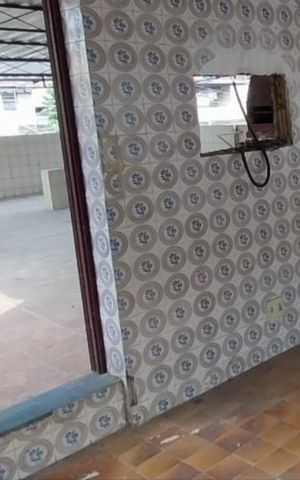 Casa à venda com 98m², 2 quartos e 2 vagas Casa à venda com 98m², 2 quartos e 2 vagasTerraço