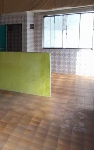 Casa à venda com 98m², 2 quartos e 2 vagas Casa à venda com 98m², 2 quartos e 2 vagasTerraço