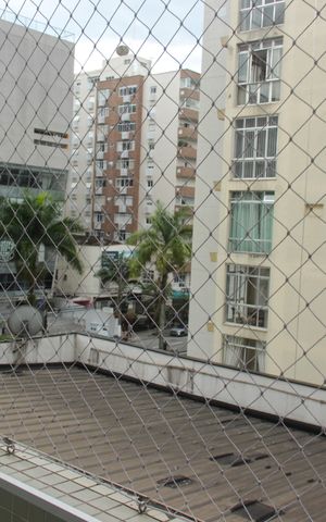 Apartamento para alugar com 81m², 2 quartos e 1 vagaCozinha e Área de Serviço