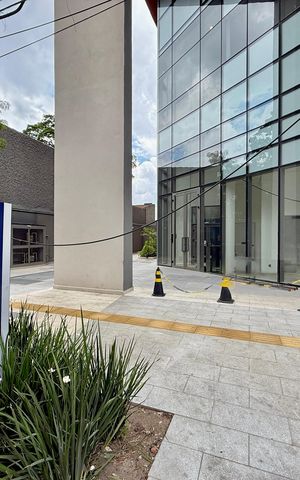 Studio para alugar com 25m², 1 quarto e sem vaga Studio para alugar com 25m², 1 quarto e sem vagaFachada