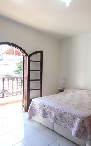 Casa de condomínio à venda com 162m², 3 quartos e 3 vagasSuíte