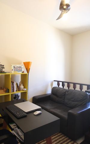 Casa de condomínio à venda com 162m², 3 quartos e 3 vagasHall