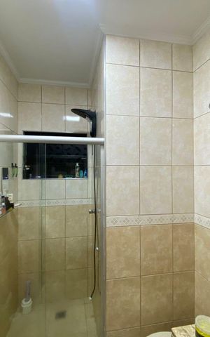 Casa à venda com 140m², 3 quartos e 4 vagas Casa à venda com 140m², 3 quartos e 4 vagasBanheiro