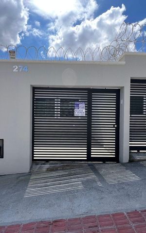 Casa à venda com 89m², 3 quartos e 1 vaga Casa à venda com 89m², 3 quartos e 1 vagaFachada e portaria