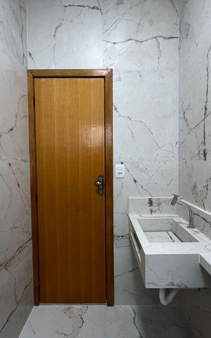 Casa à venda com 89m², 3 quartos e 1 vaga Casa à venda com 89m², 3 quartos e 1 vagaBanheiro da Suíte