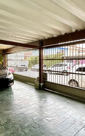 Casa à venda com 165m², 3 quartos e 2 vagasGaragem