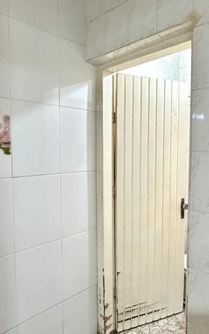 Casa à venda com 165m², 3 quartos e 2 vagasÁrea de Serviço