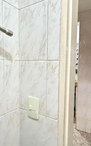 Casa à venda com 165m², 3 quartos e 2 vagasBanheiro 2