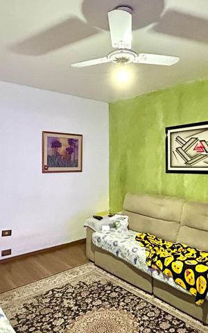 Casa à venda com 165m², 3 quartos e 2 vagasSala