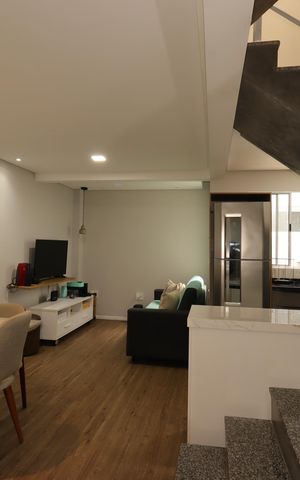 Casa de condomínio à venda com 97m², 2 quartos e 1 vagaSala