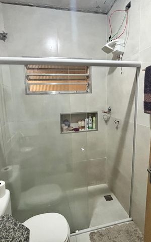 Casa à venda com 100m², 2 quartos e 2 vagasBanheiro