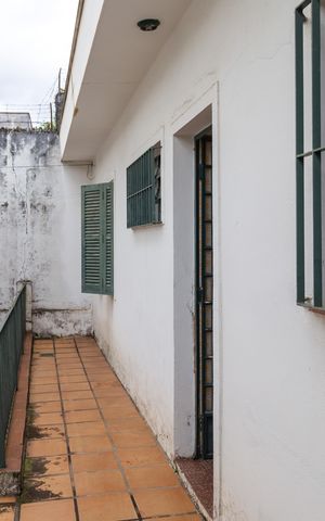 Casa para alugar com 600m², 4 quartos e 6 vagasÁrea de Serviço
