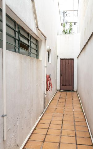Casa para alugar com 600m², 4 quartos e 6 vagasÁrea de Serviço