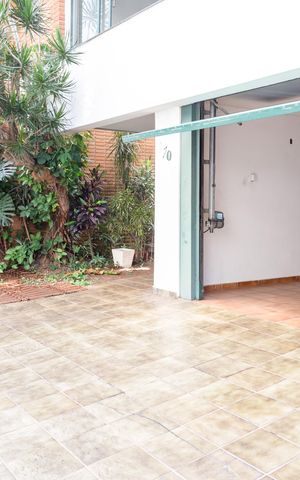Casa para alugar com 600m², 4 quartos e 6 vagasGaragem