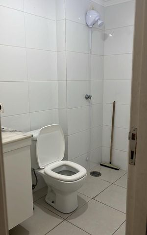 Casa à venda com 400m², 4 quartos e 2 vagas Casa à venda com 400m², 4 quartos e 2 vagasBanheiro