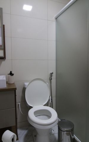 Casa de condomínio à venda com 170m², 2 quartos e 1 vagaBanheiro da Suíte 2