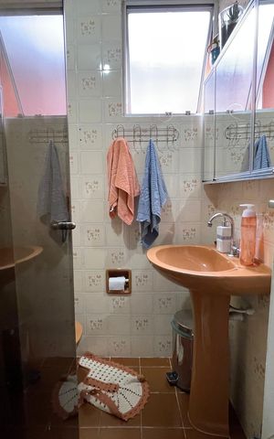 Apartamento à venda com 90m², 3 quartos e 1 vaga Apartamento à venda com 90m², 3 quartos e 1 vagaBanheiro