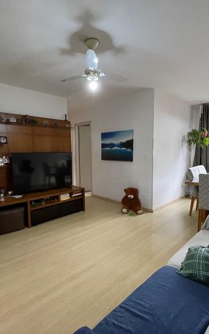 Apartamento à venda com 90m², 3 quartos e 1 vaga Apartamento à venda com 90m², 3 quartos e 1 vagaSala