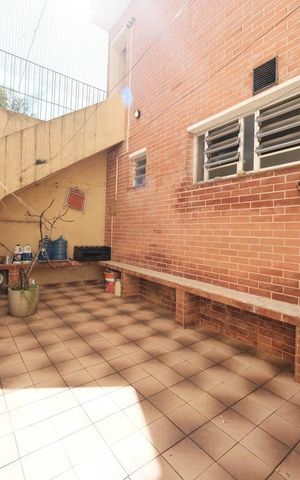 Casa à venda com 127m², 2 quartos e 1 vagaÁrea externa