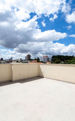 Apartamento à venda com 127m², 2 quartos e 2 vagas Apartamento à venda com 127m², 2 quartos e 2 vagasCobertura