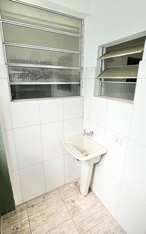 Studio para alugar com 30m², 1 quarto e sem vaga Studio para alugar com 30m², 1 quarto e sem vagaÁrea de Serviço