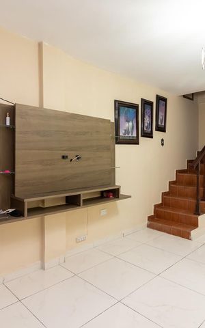 Casa para alugar com 180m², 3 quartos e 2 vagasSala