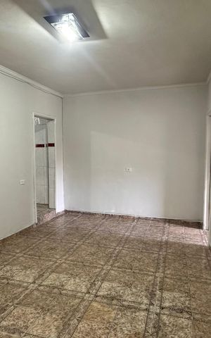 Casa para alugar com 120m², 2 quartos e sem vaga Casa para alugar com 120m², 2 quartos e sem vagaSala
