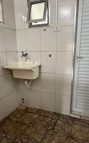 Casa para alugar com 120m², 2 quartos e sem vaga Casa para alugar com 120m², 2 quartos e sem vagaÁrea de serviço